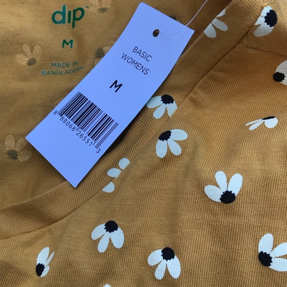 🦉NWT Women’s Floral Golden Yellow/Mustard Yellow long sleeve tee Size M - Picture 5 of 7